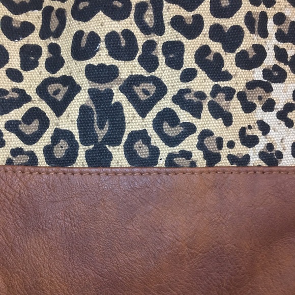 Brown/Leopard Print Softside Tote - Picture 4 of 6